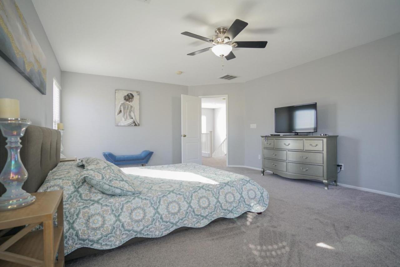 Ultra Modern Las Vegas Home 20Min From The Strip 외부 사진