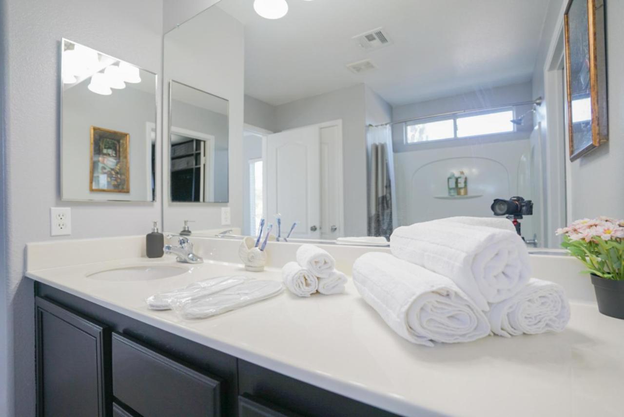 Ultra Modern Las Vegas Home 20Min From The Strip 외부 사진