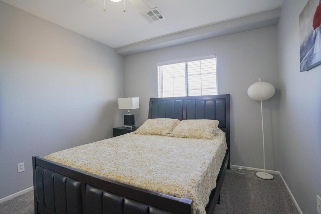 Ultra Modern Las Vegas Home 20Min From The Strip 외부 사진